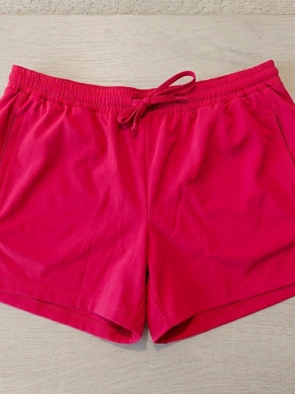 NWT FABLETICS SHORTS SIZE XXL